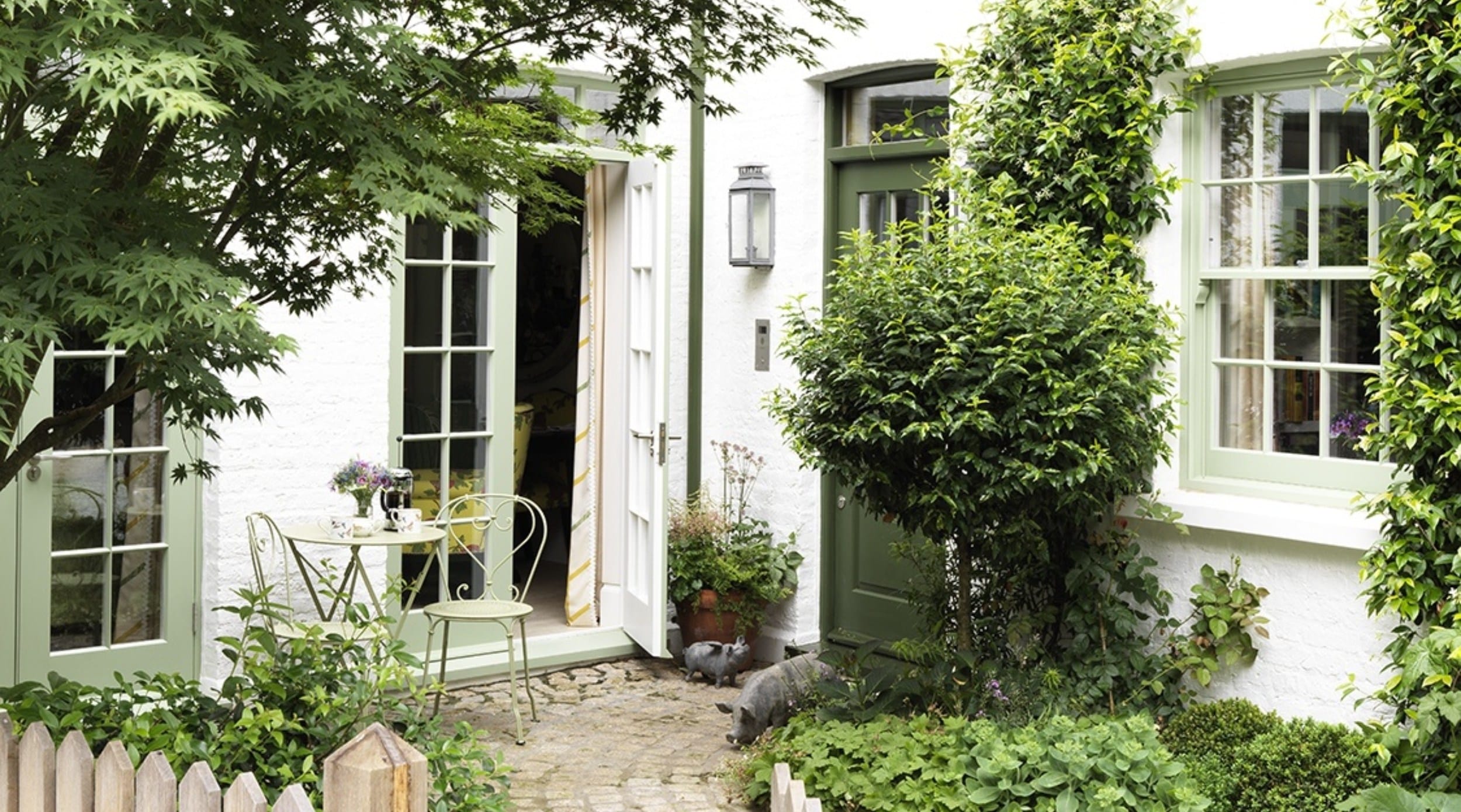 Inside Out: Interior Tips for Exterior Bits - Kit Kemp Design Studio